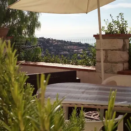 Soleil D'or Апартаменты